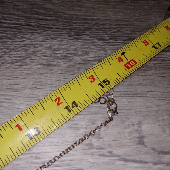 Vintage Dreamcatcher Pendant Necklace With Heart Design & Feather Charms Boho - Picture 5 of 7